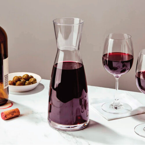 Jugs, Carafes & Decanters