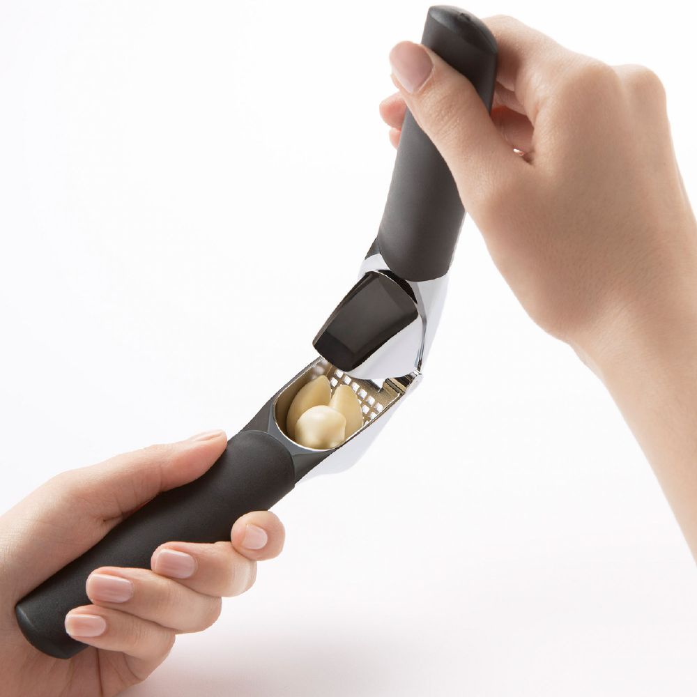 Garlic Press OXO